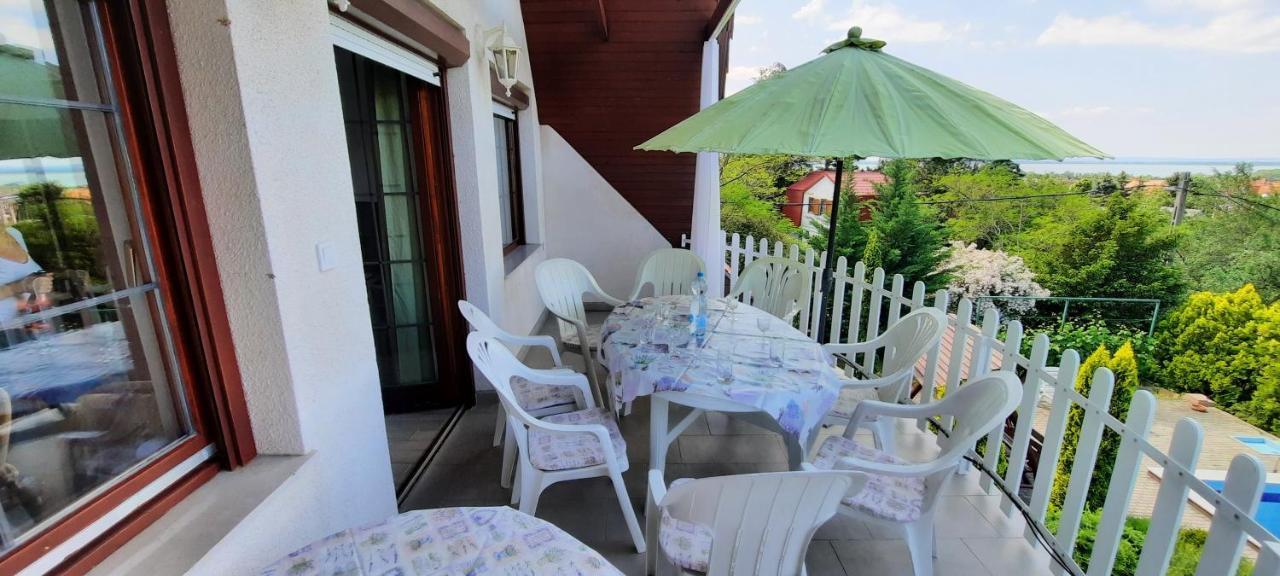 Kati Villa Vonyarcvashegy Kültér fotó